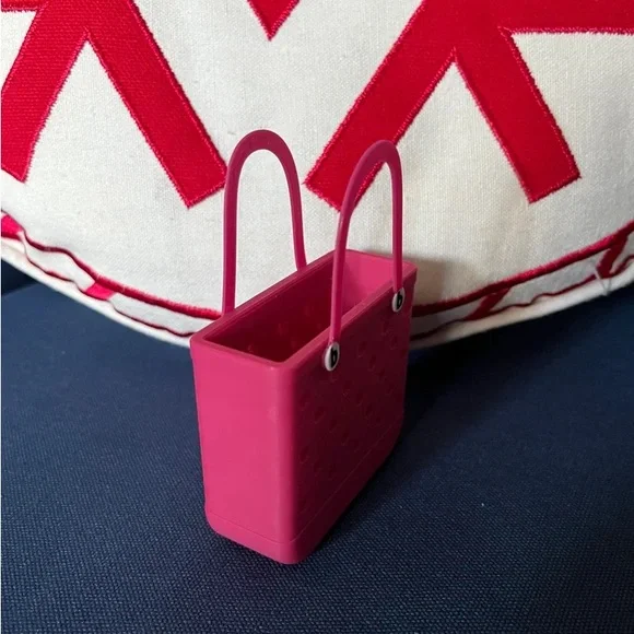 Mini Bogg Bag for Pop Mart Labubus | Dolls | Barbies - Picture 8 of 10